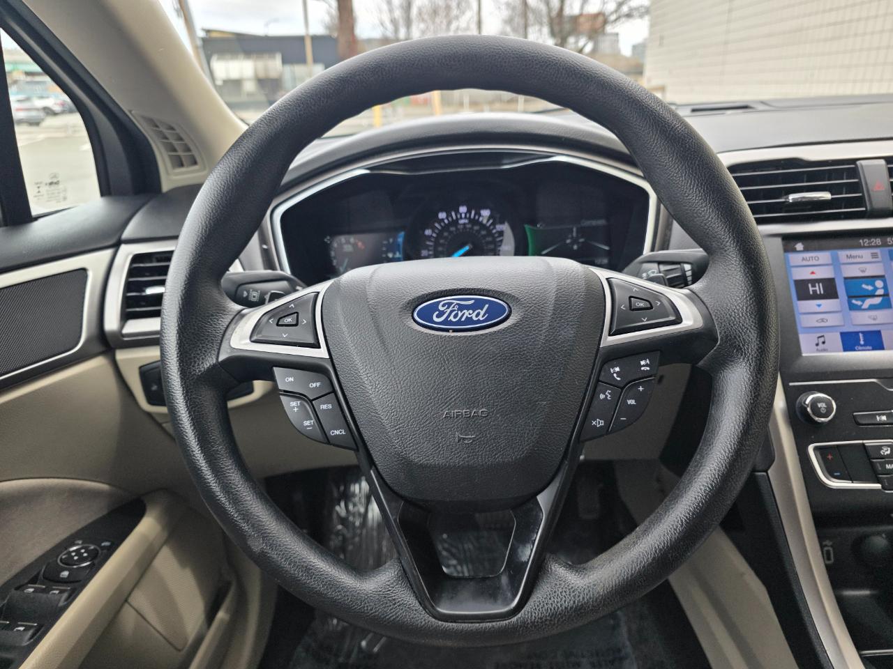 Ford Fusion SE FWD 2019