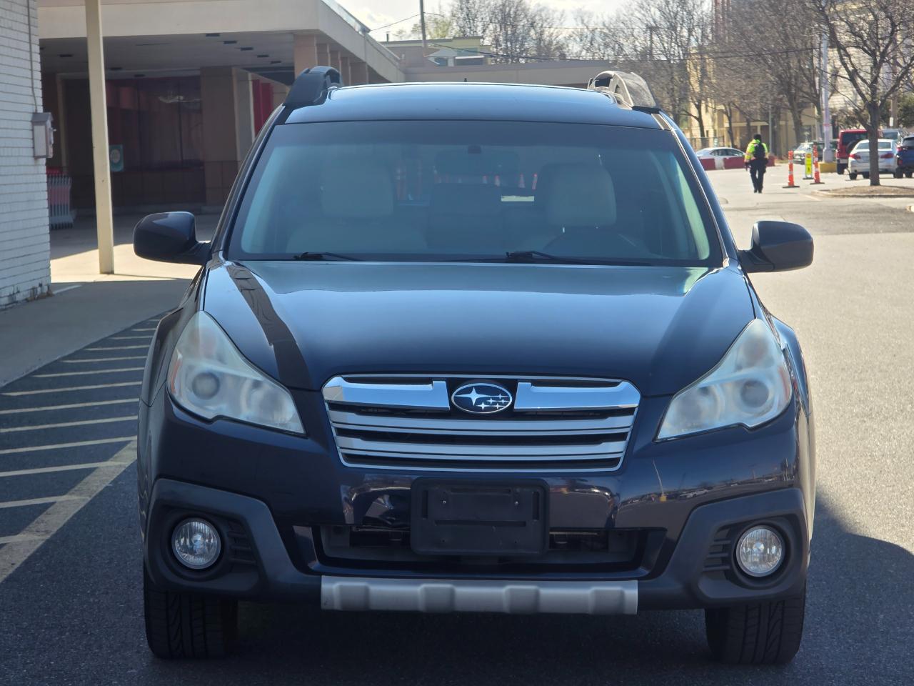 Subaru Outback 4dr Wgn H4 Auto 2.5i Limited 2014