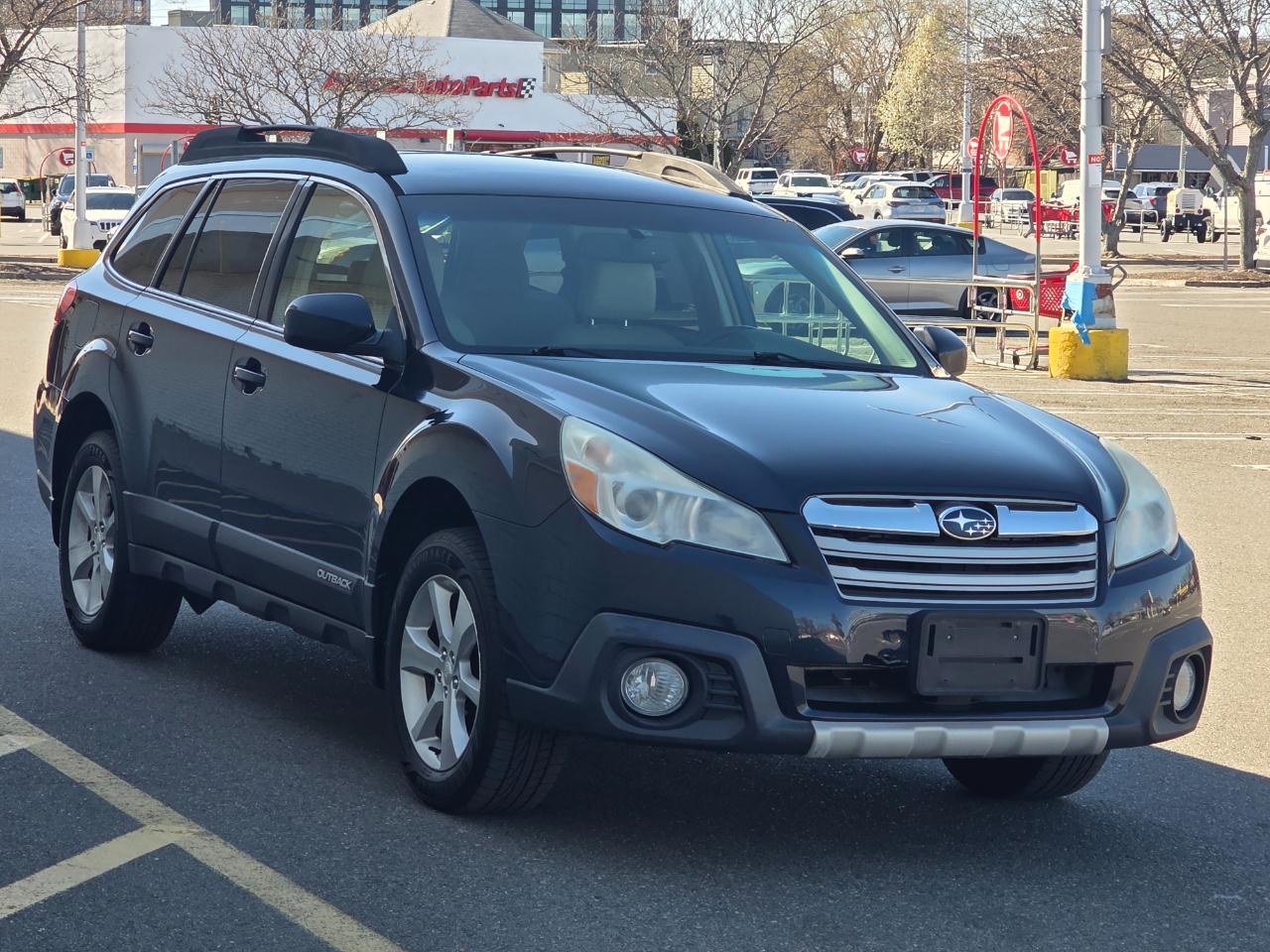 Subaru Outback 4dr Wgn H4 Auto 2.5i Limited 2014
