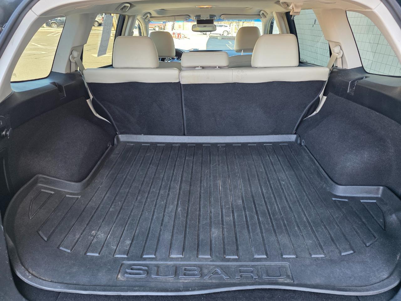 Subaru Outback 4dr Wgn H4 Auto 2.5i Limited 2014