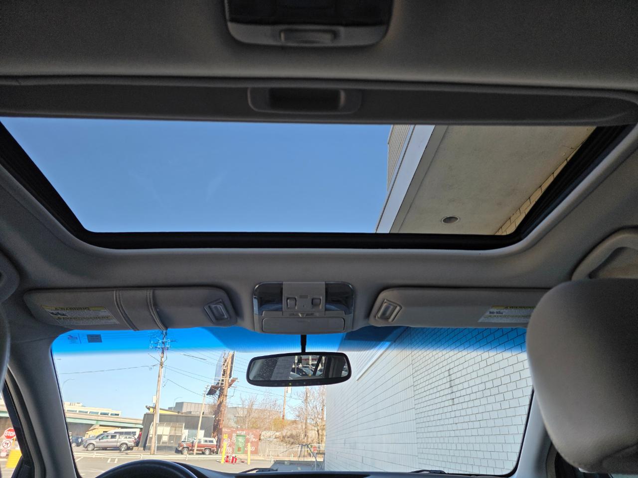 Subaru Outback 4dr Wgn H4 Auto 2.5i Limited 2014