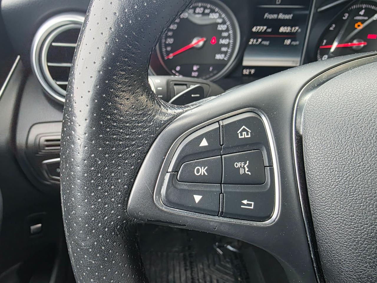 Mercedes-Benz GLC GLC 300 4MATIC SUV 2017