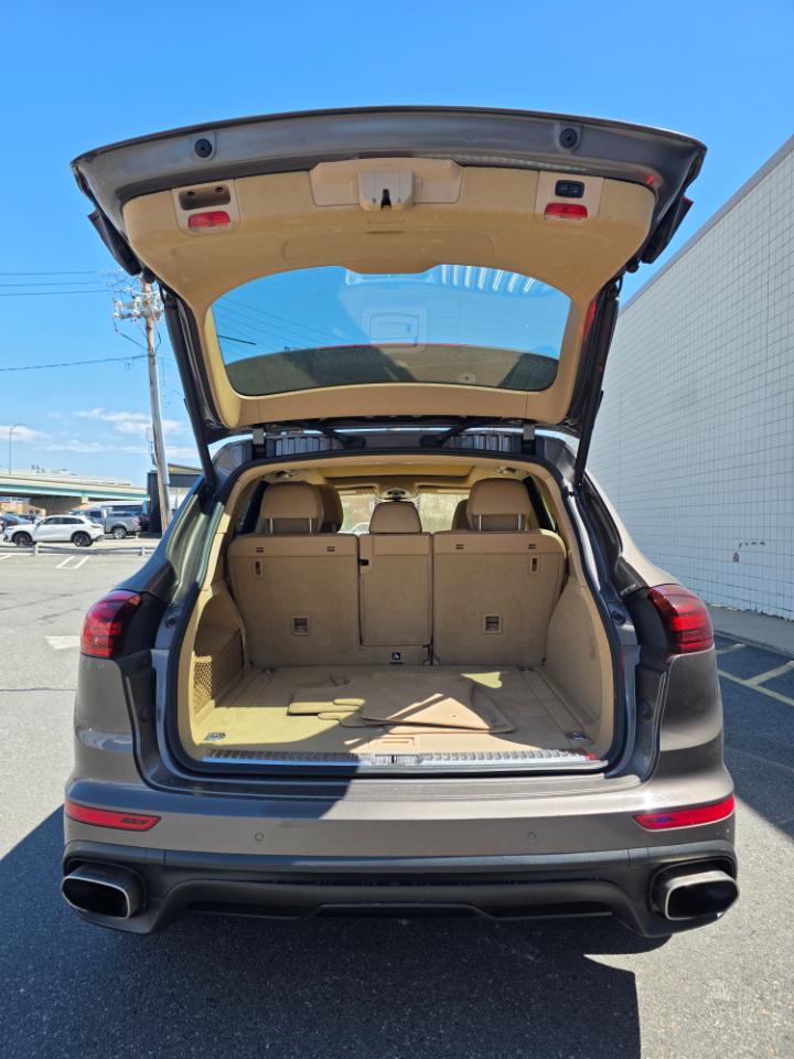 Porsche Cayenne AWD 4dr 2016