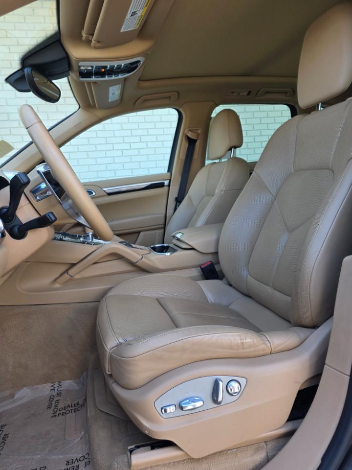 Porsche Cayenne AWD 4dr 2016