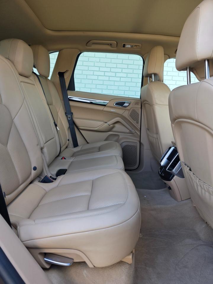 Porsche Cayenne AWD 4dr 2016