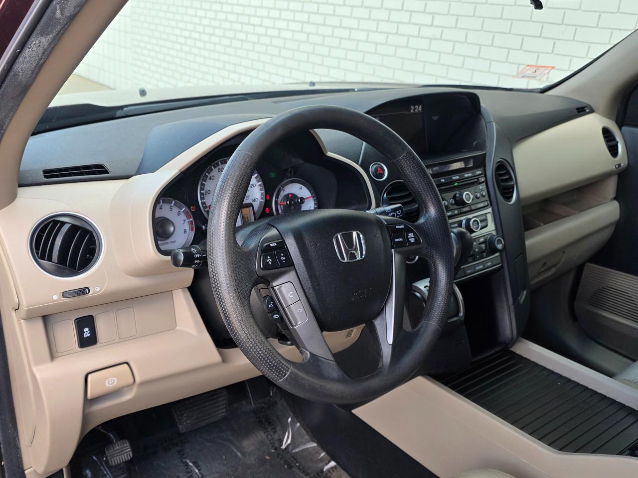 Honda Pilot 4WD 4dr LX 2013