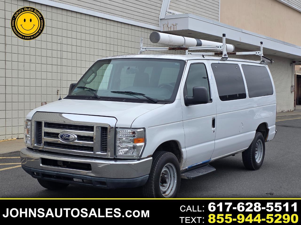 Ford Econoline Wagon E-350 Super Duty XLT 2014
