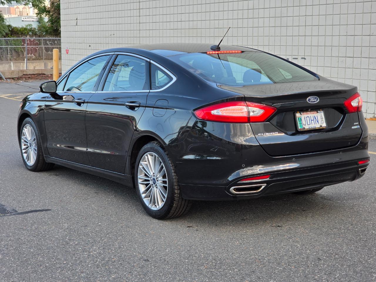 Ford Fusion 4dr Sdn SE AWD 2015