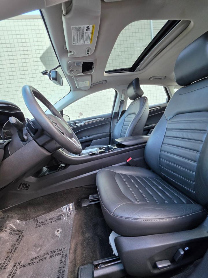 Ford Fusion 4dr Sdn SE AWD 2015
