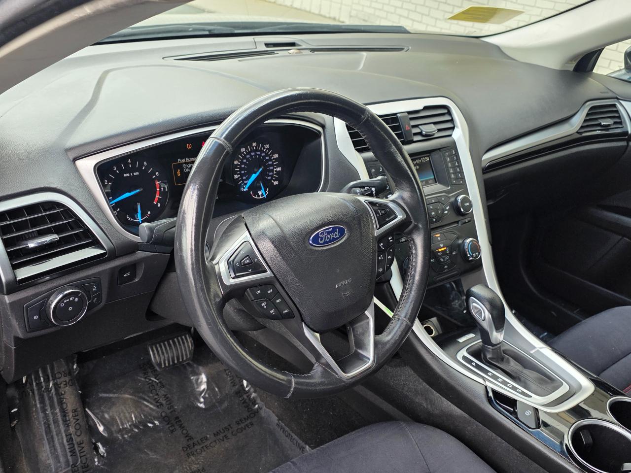Ford Fusion 4dr Sdn SE FWD 2014