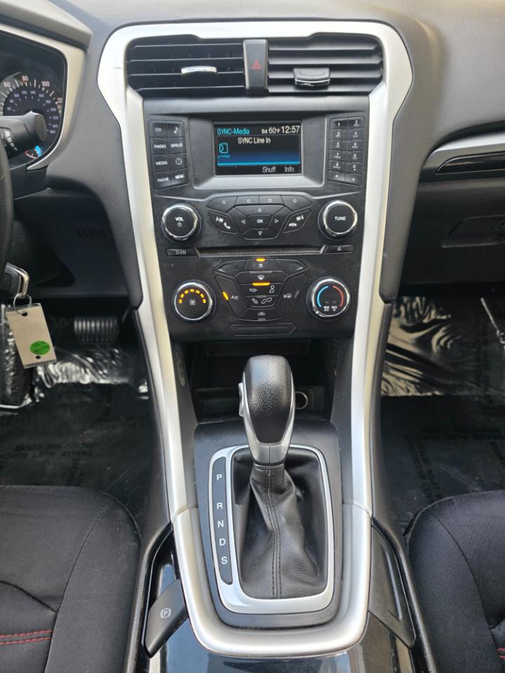 Ford Fusion 4dr Sdn SE FWD 2014