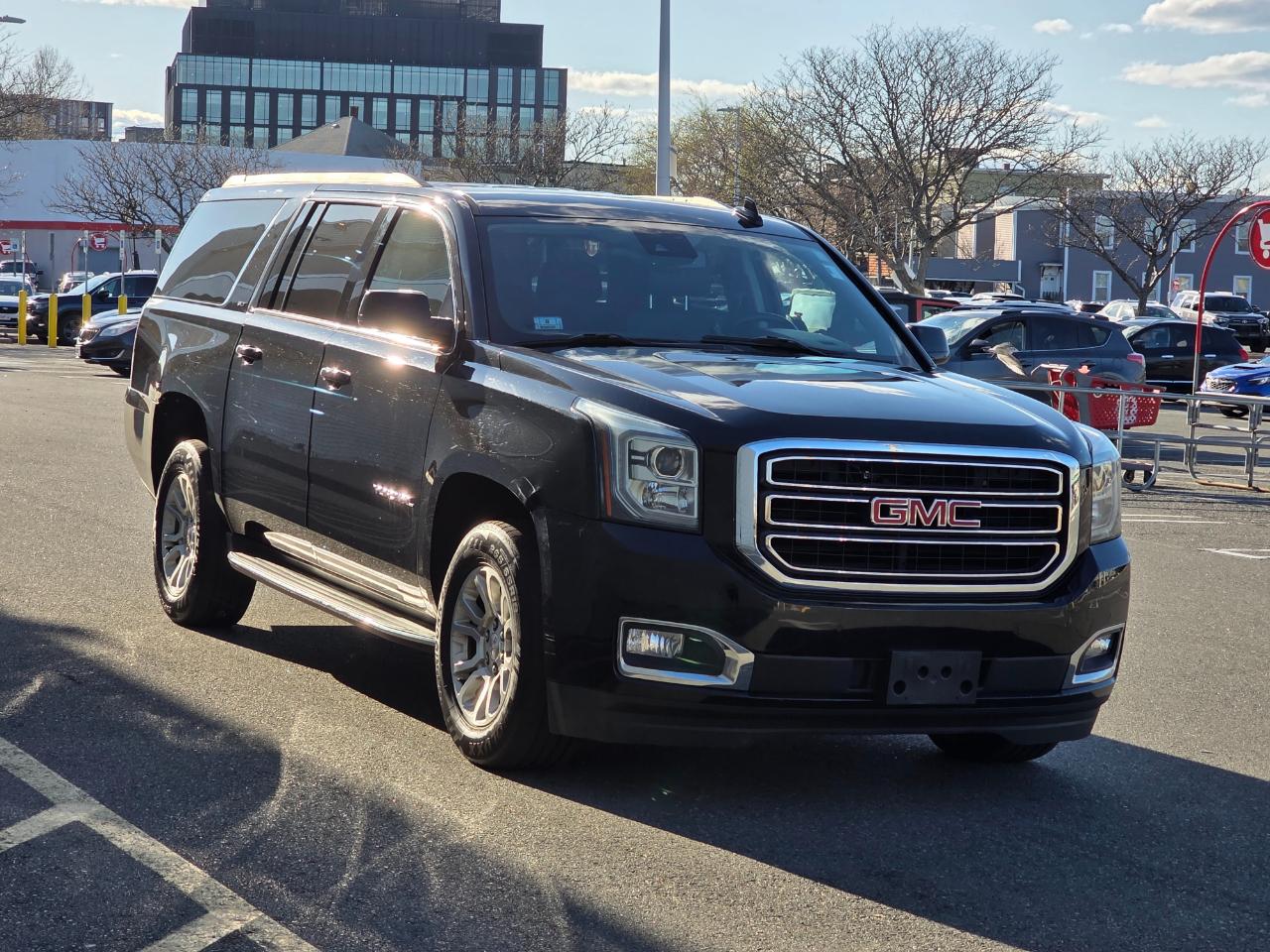 GMC Yukon XL 4WD 4dr SLT 2018