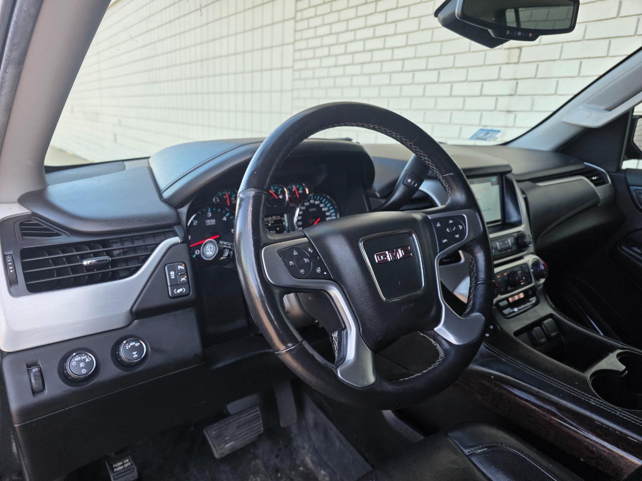 GMC Yukon XL 4WD 4dr SLT 2018