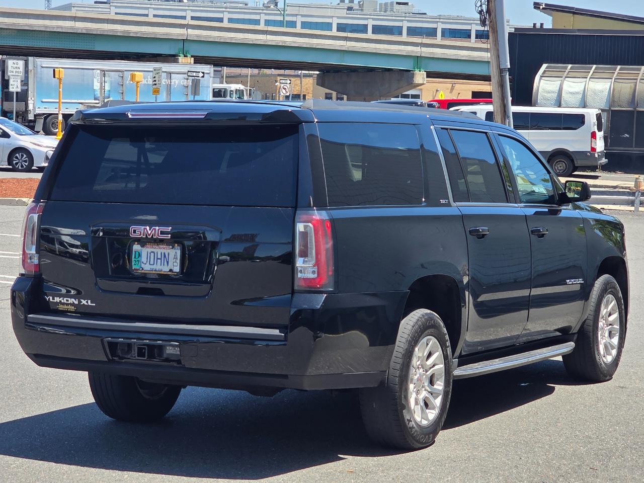 GMC Yukon XL 4WD 4dr SLT 2018