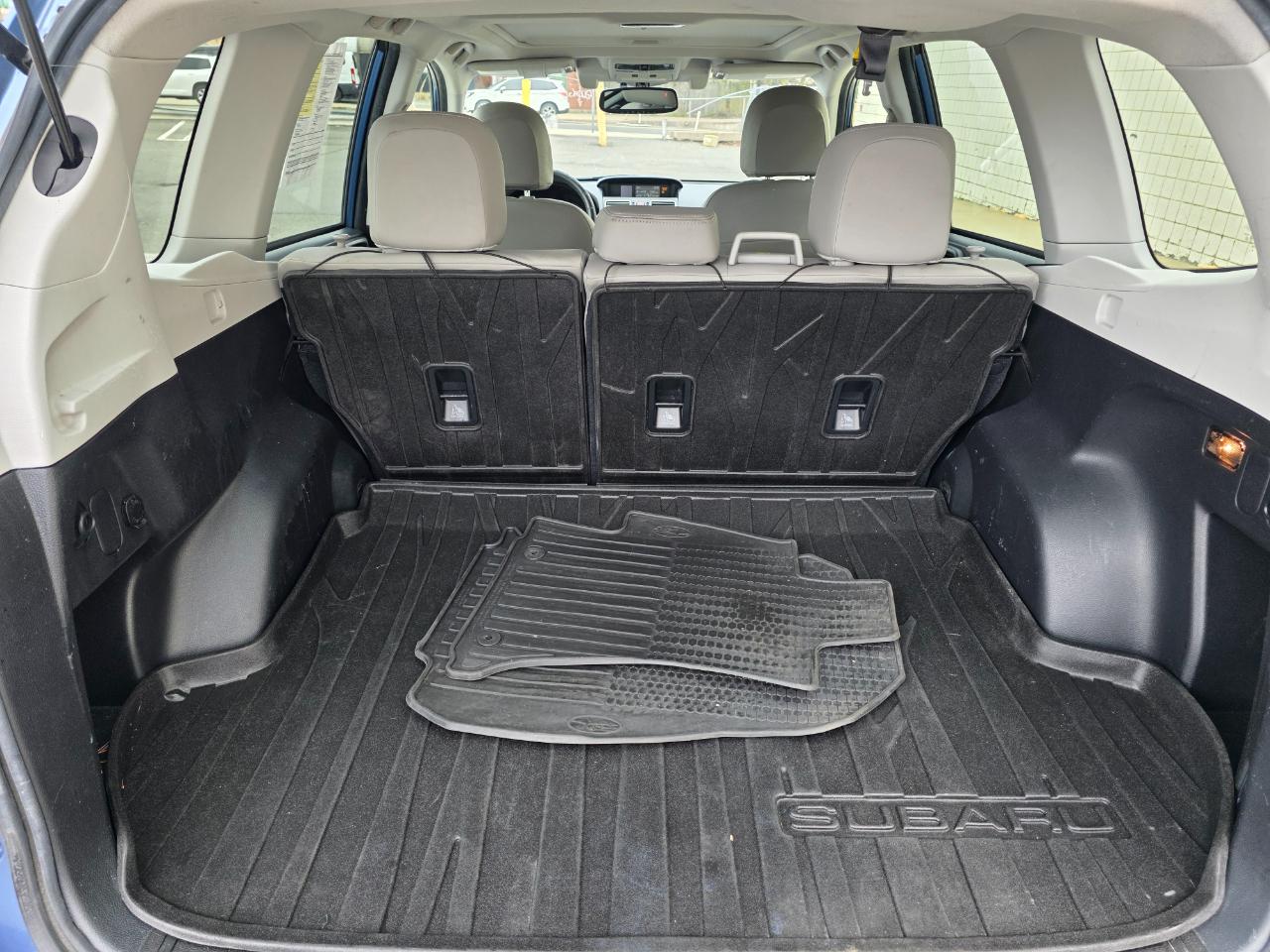 Subaru Forester 4dr CVT 2.5i Limited PZEV 2016