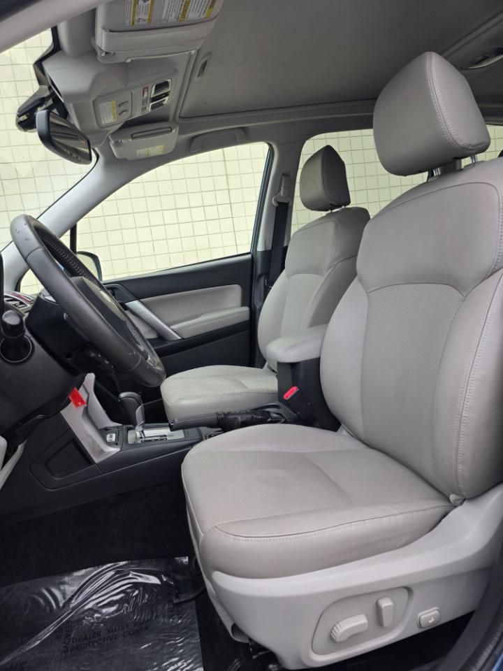 Subaru Forester 4dr CVT 2.5i Limited PZEV 2016