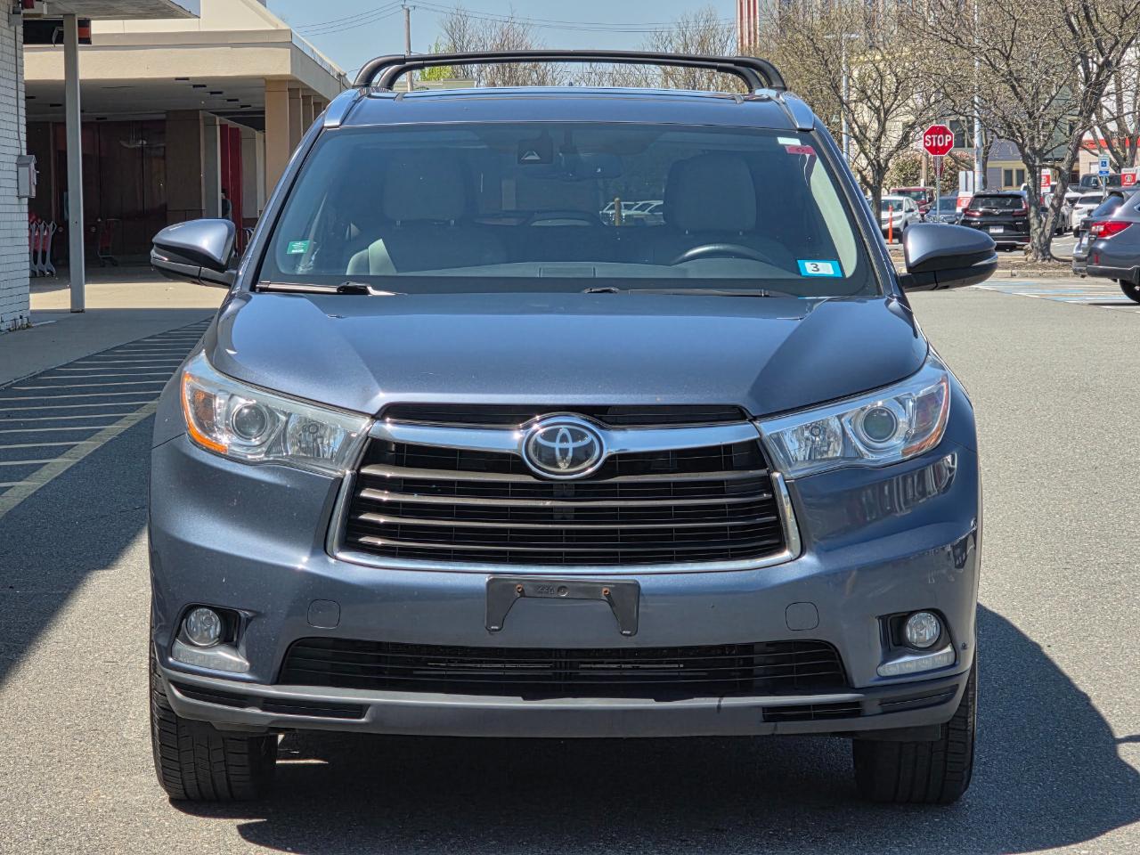 Toyota Highlander AWD 4dr V6 Limited (Natl) 2015