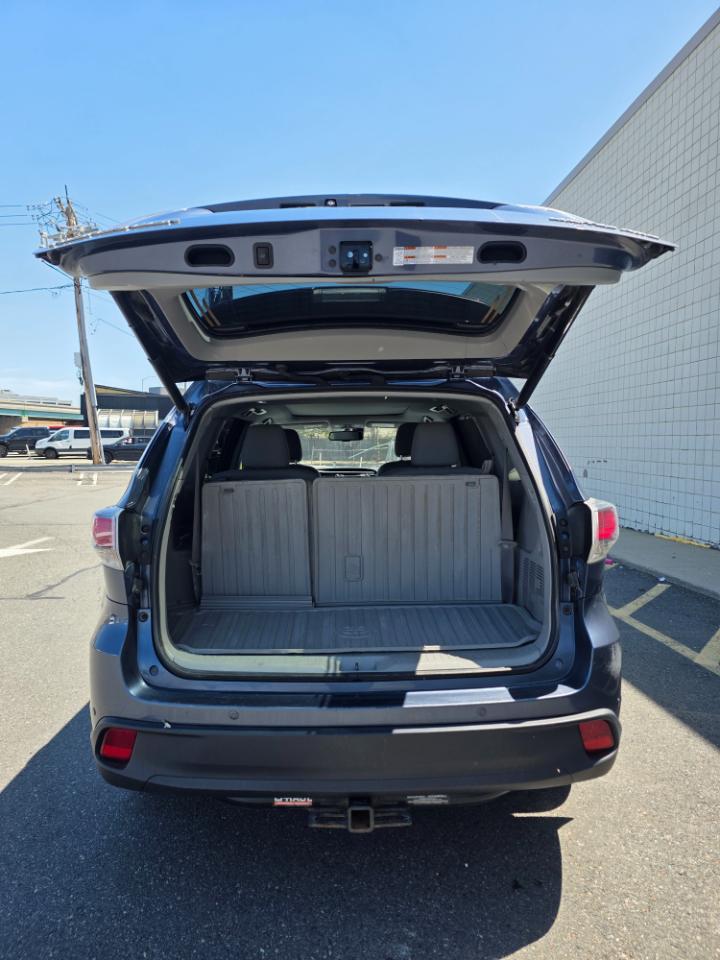 Toyota Highlander AWD 4dr V6 Limited (Natl) 2015