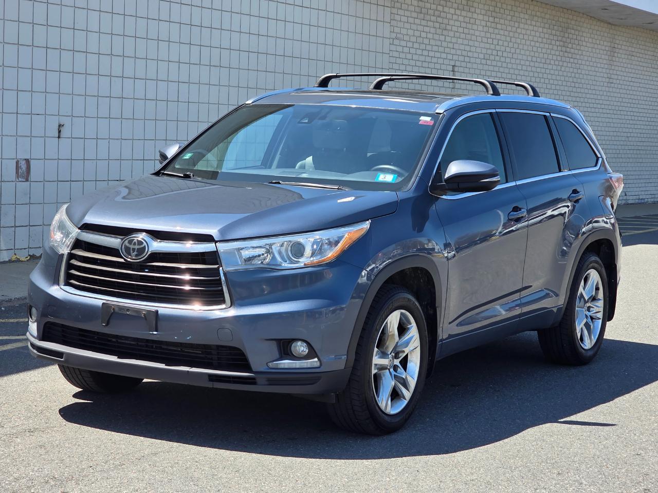 Toyota Highlander AWD 4dr V6 Limited (Natl) 2015