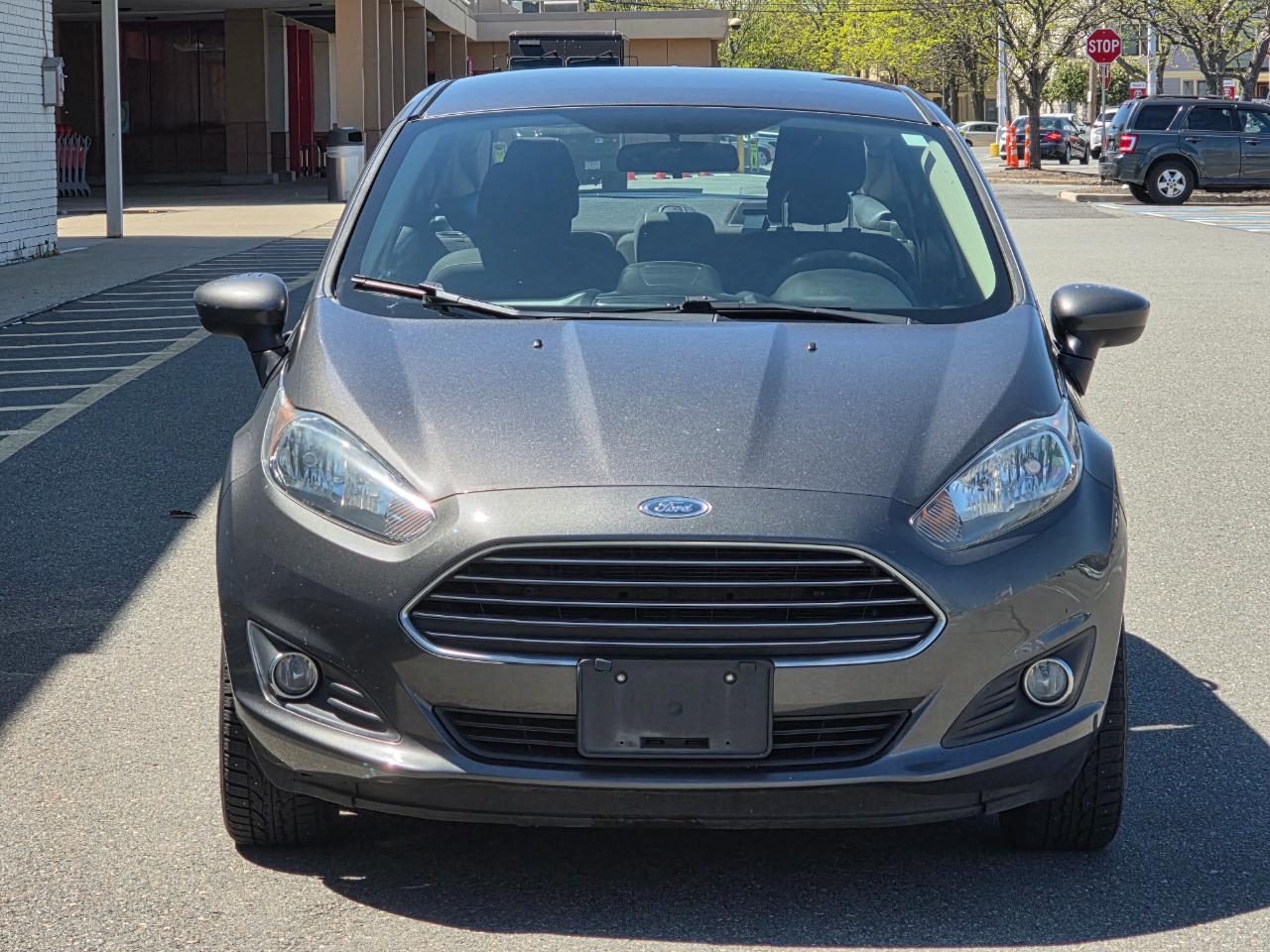 Ford Fiesta SE Sedan 2017