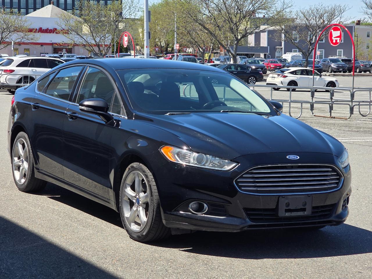 Ford Fusion 4dr Sdn SE FWD 2016