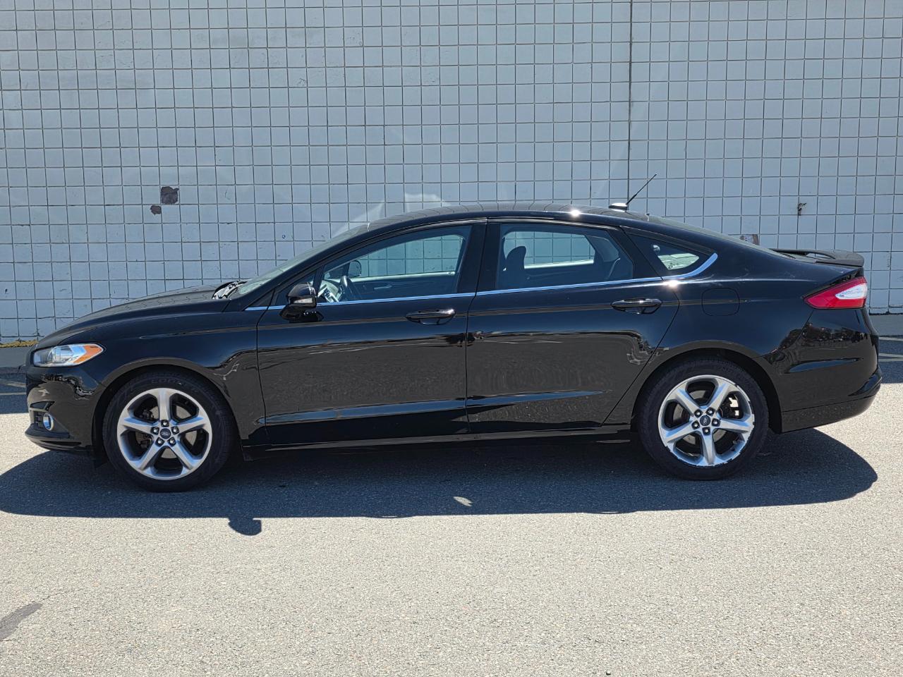 Ford Fusion 4dr Sdn SE FWD 2016