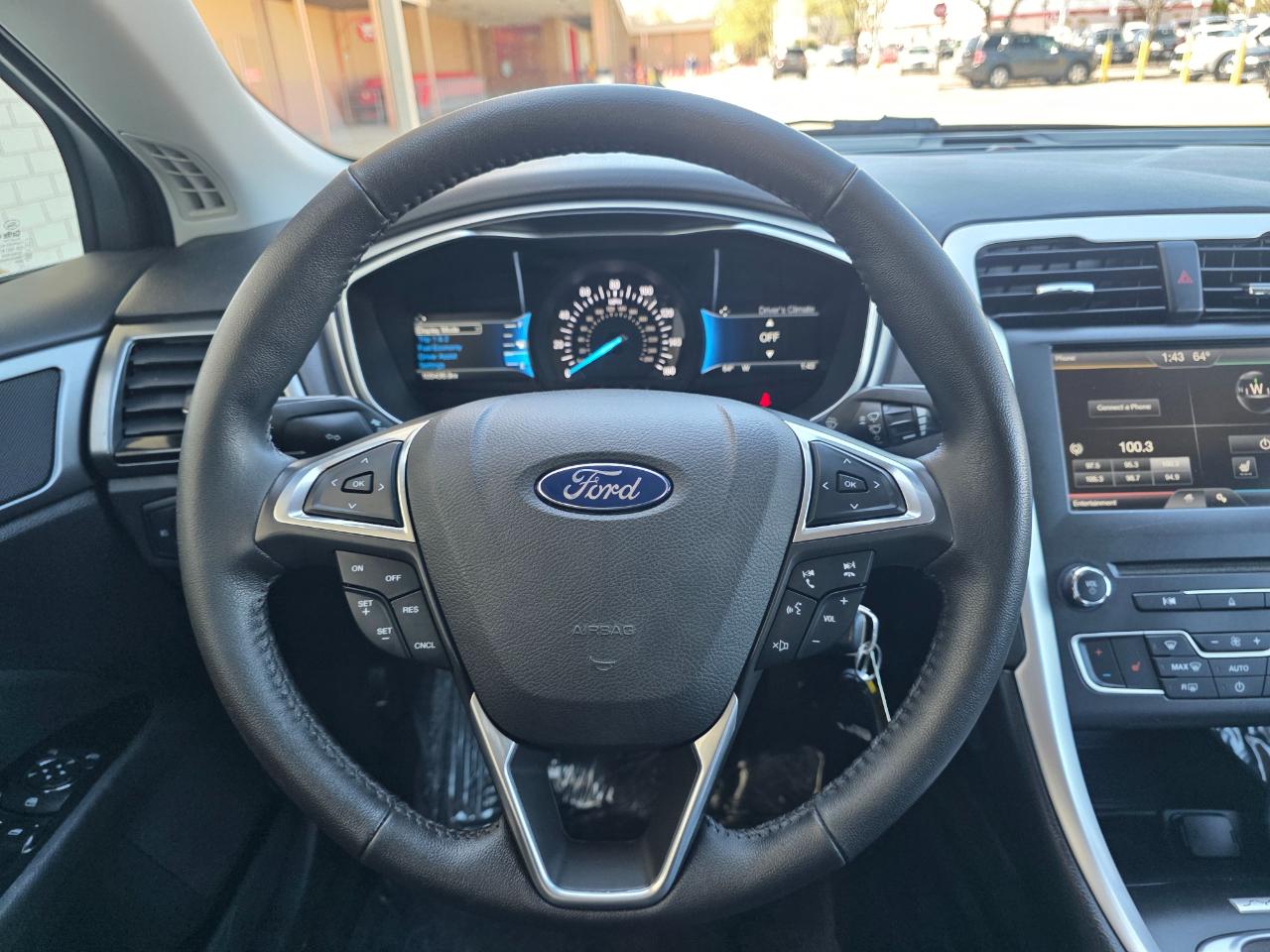 Ford Fusion 4dr Sdn SE FWD 2016