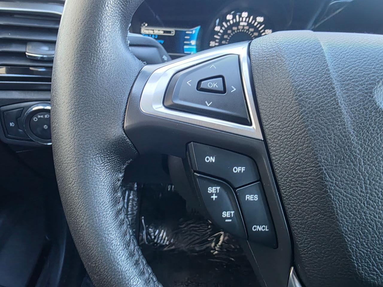Ford Fusion 4dr Sdn SE FWD 2016