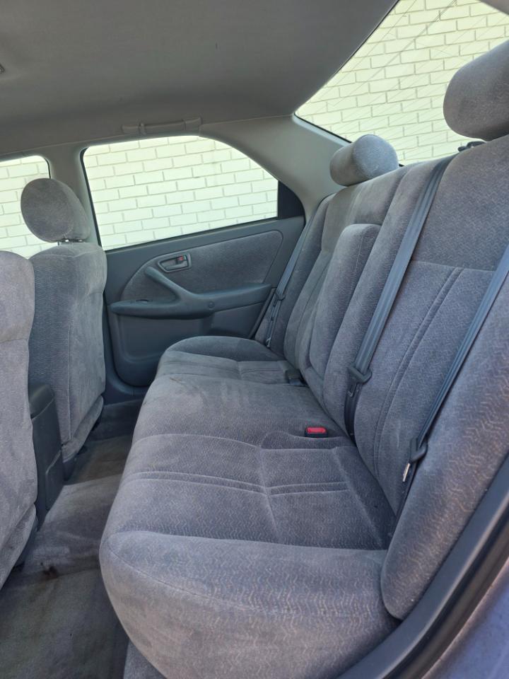 Toyota Camry 4dr Sdn LE Auto 1997