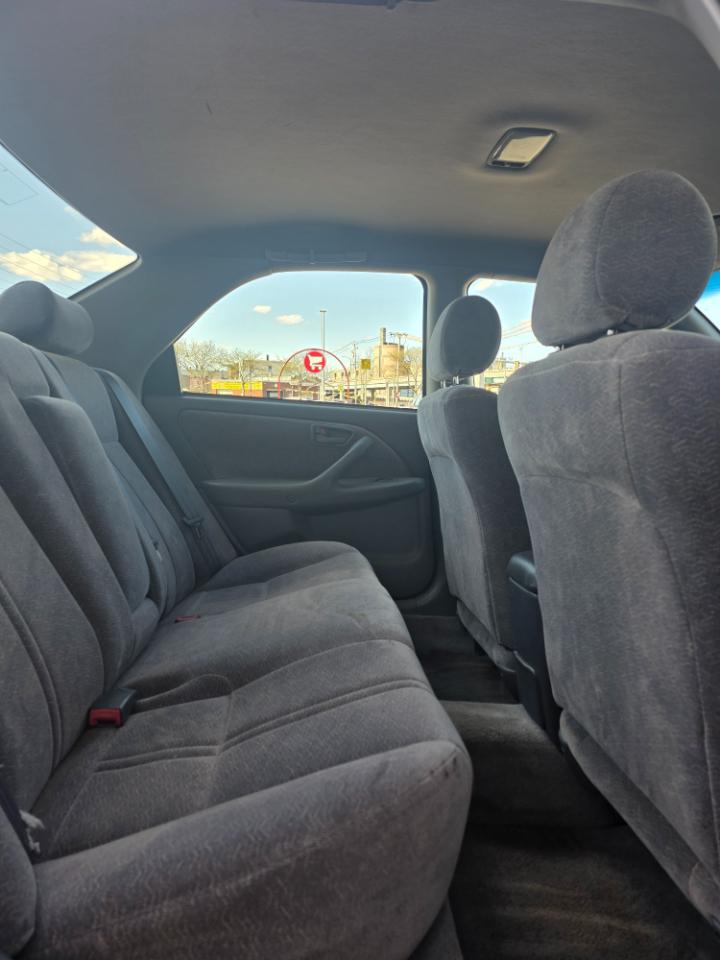 Toyota Camry 4dr Sdn LE Auto 1997