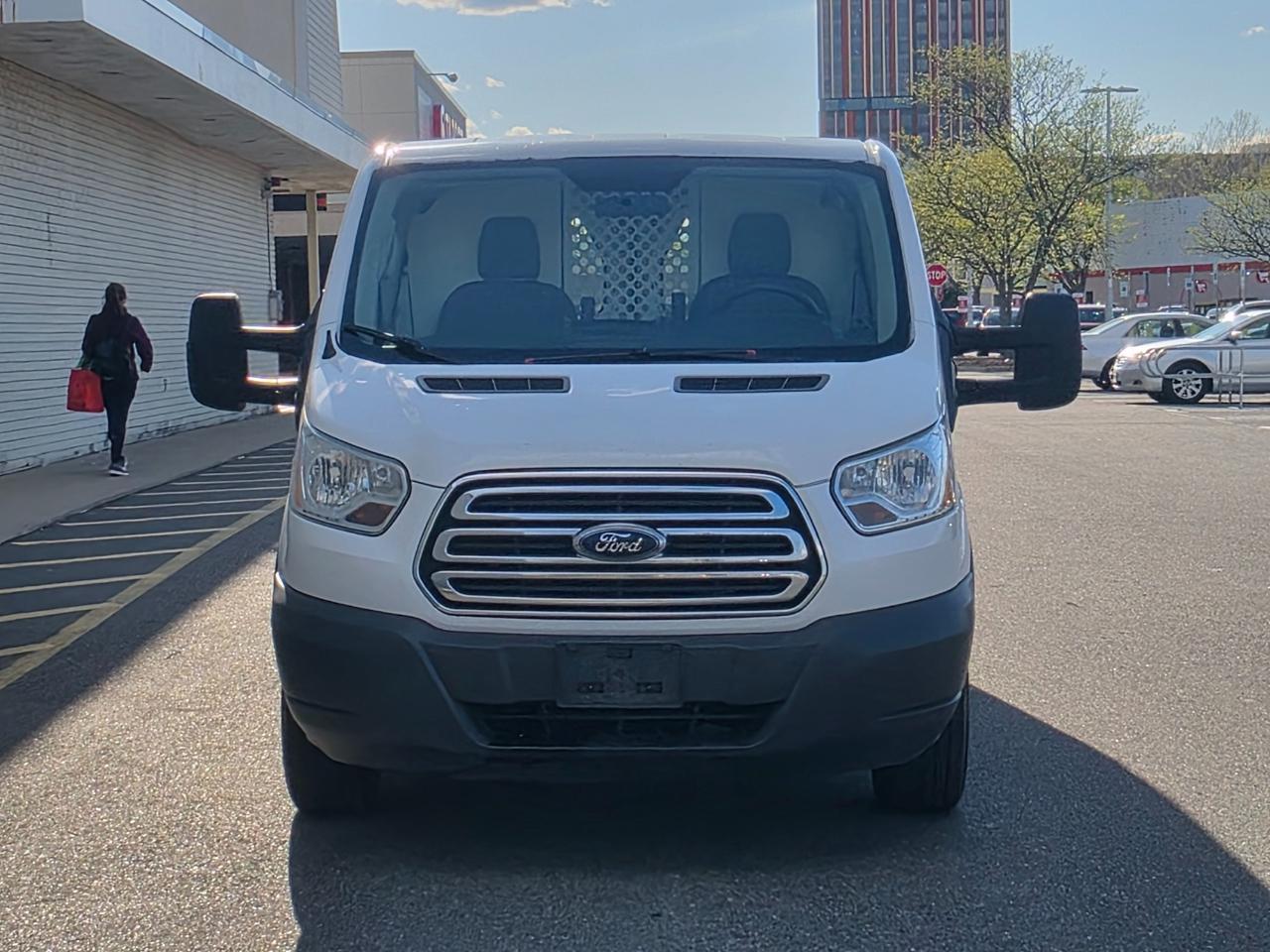 Ford Transit Cargo Van T-150 130" Low Rf 8600 GVWR Swing-Out RH Dr 2015