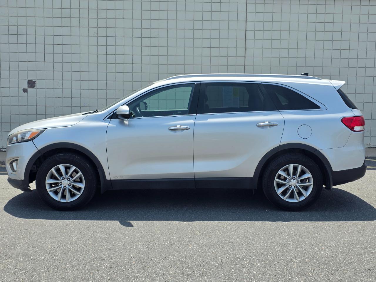 Kia Sorento AWD 4dr 2.4L LX 2016