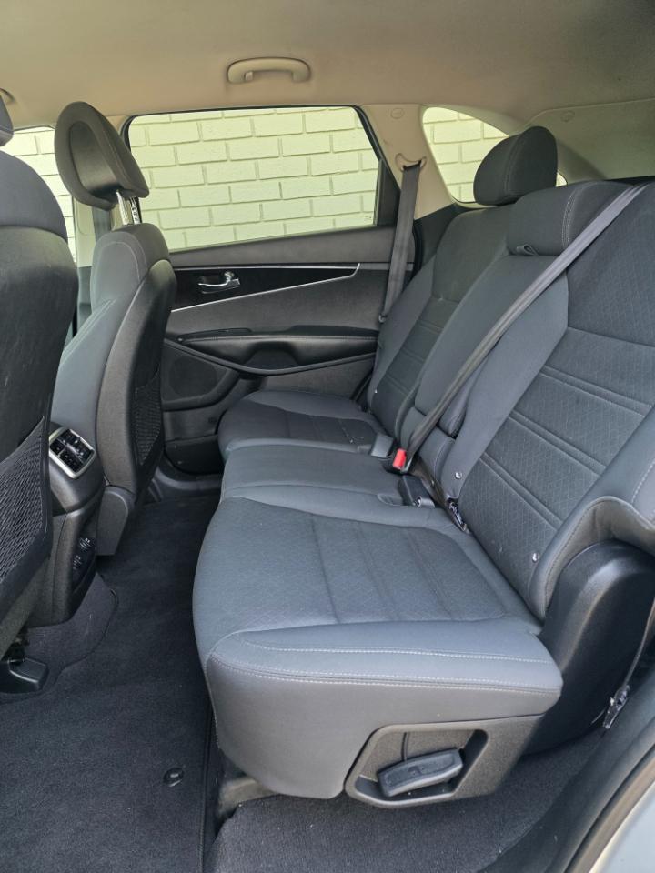 Kia Sorento AWD 4dr 2.4L LX 2016