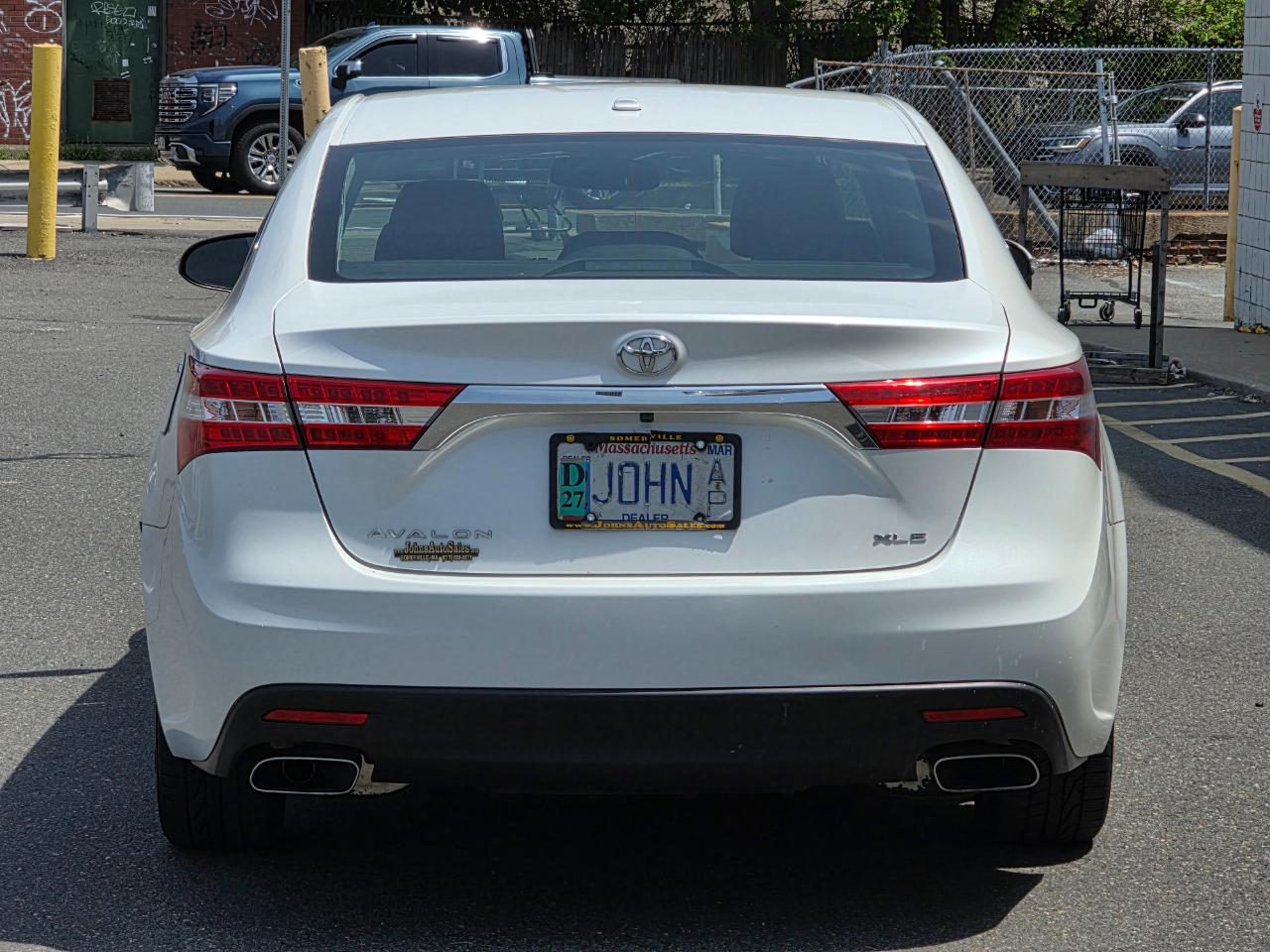 Toyota Avalon 4dr Sdn XLE Touring (Natl) 2015
