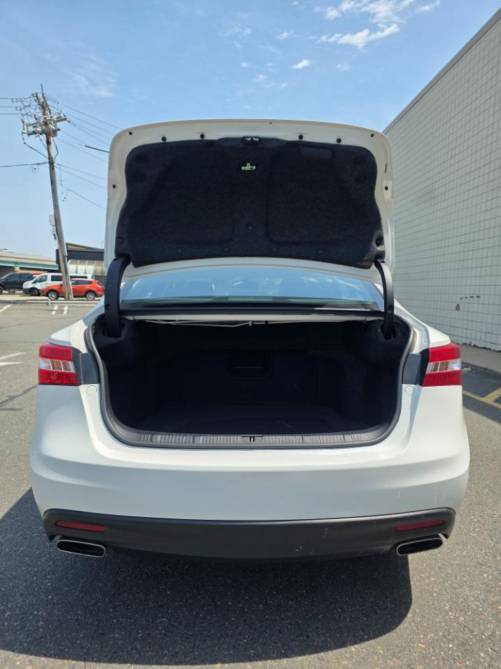 Toyota Avalon 4dr Sdn XLE Touring (Natl) 2015