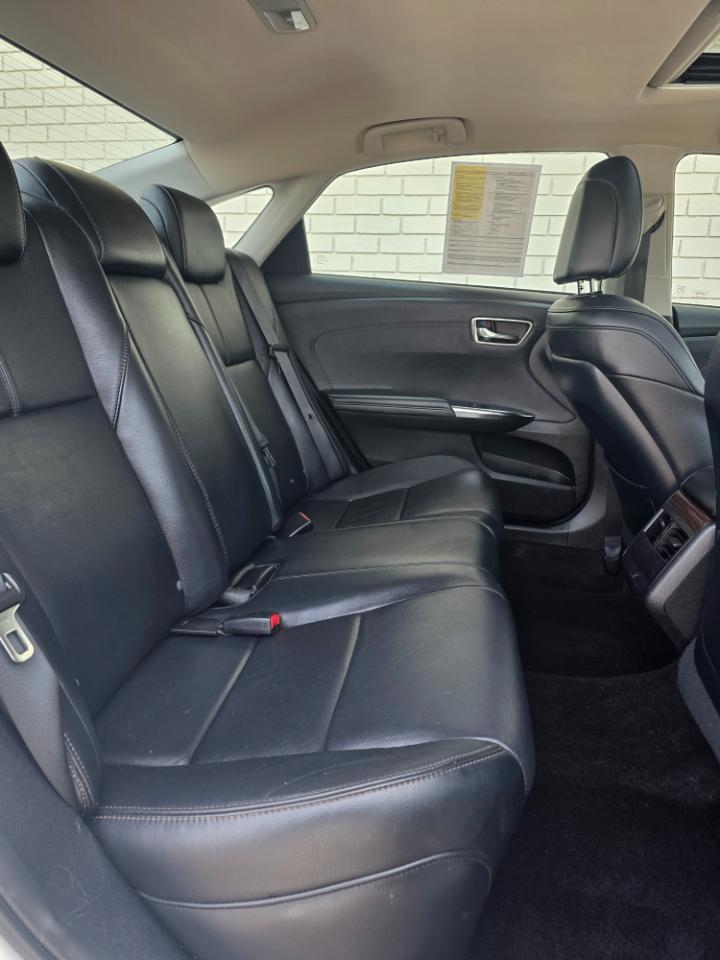 Toyota Avalon 4dr Sdn XLE Touring (Natl) 2015