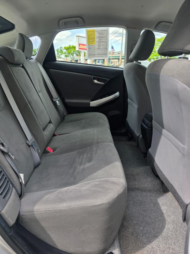 Toyota Prius Plug-In 5dr HB (Natl) 2014