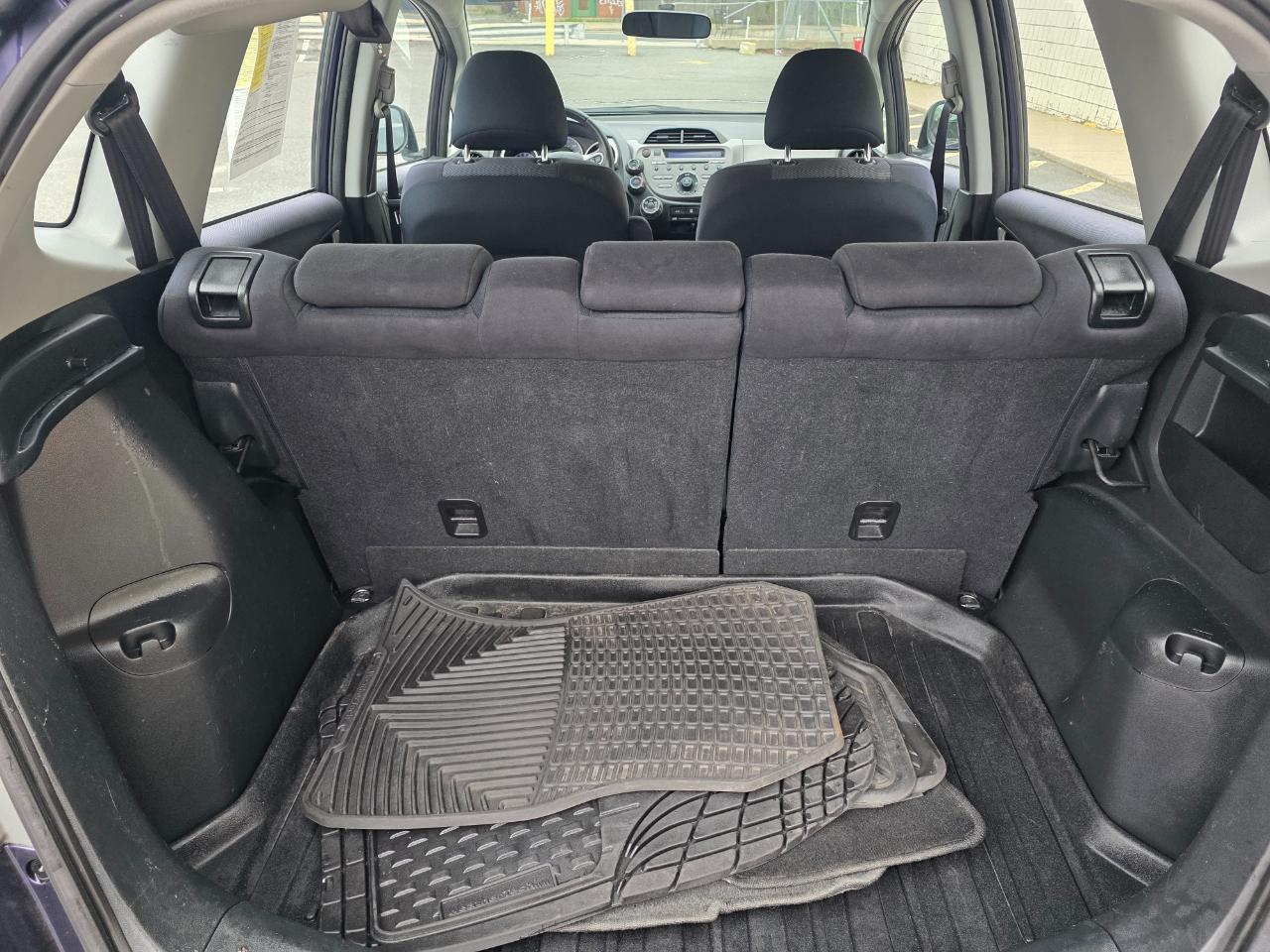 Honda Fit 5dr HB Auto Sport 2010