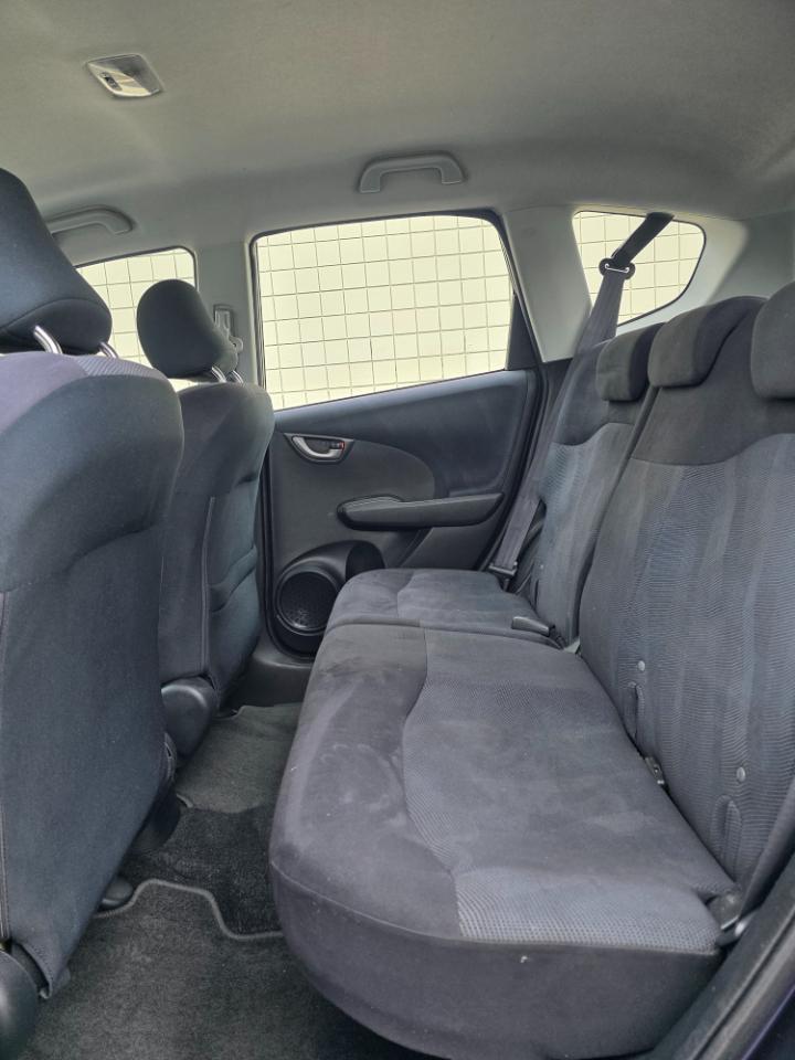 Honda Fit 5dr HB Auto Sport 2010
