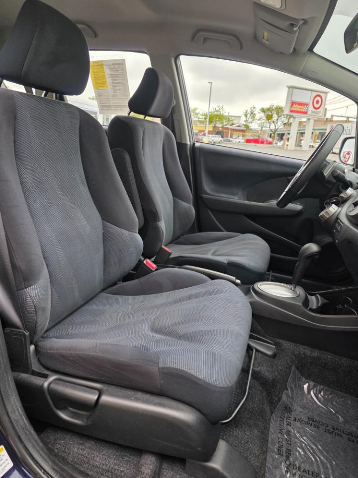 Honda Fit 5dr HB Auto Sport 2010