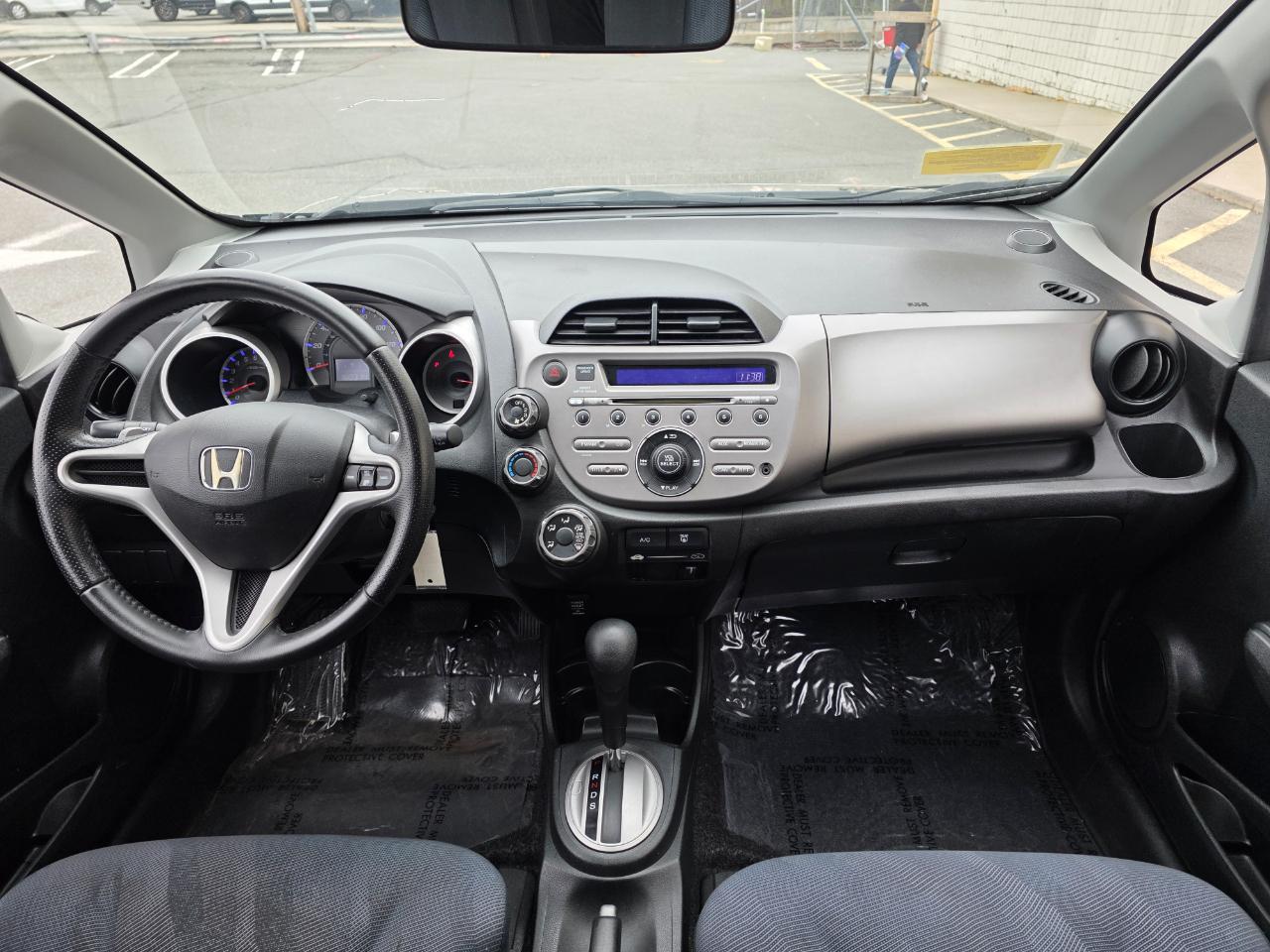 Honda Fit 5dr HB Auto Sport 2010