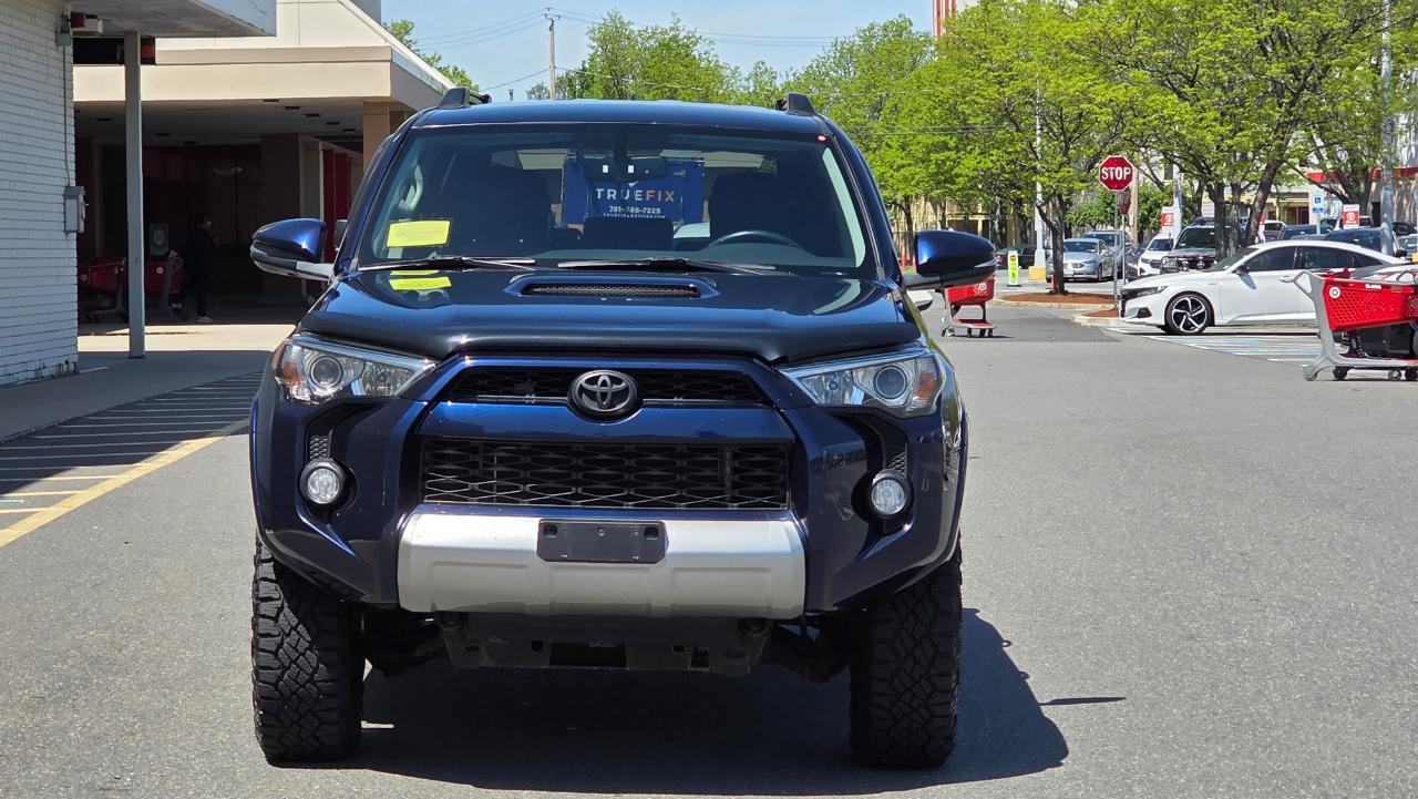 Toyota 4Runner TRD Off Road Premium 4WD (Natl) 2018
