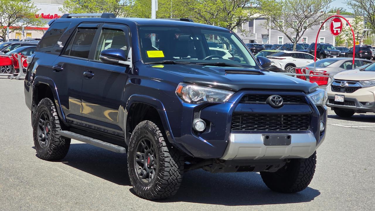 Toyota 4Runner TRD Off Road Premium 4WD (Natl) 2018
