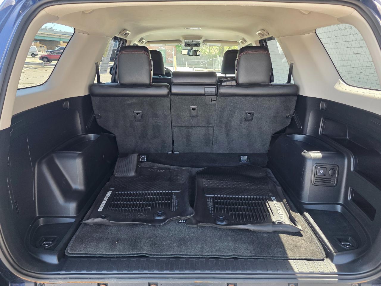 Toyota 4Runner TRD Off Road Premium 4WD (Natl) 2018