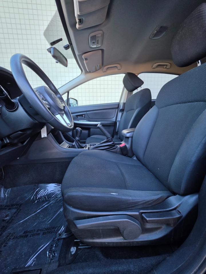 Subaru Crosstrek 2.0i Manual 2017