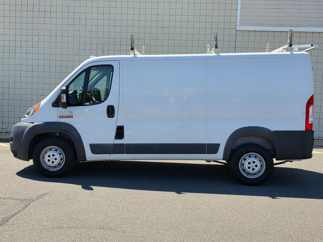 RAM ProMaster Cargo Van 1500 Low Roof 136" WB 2016
