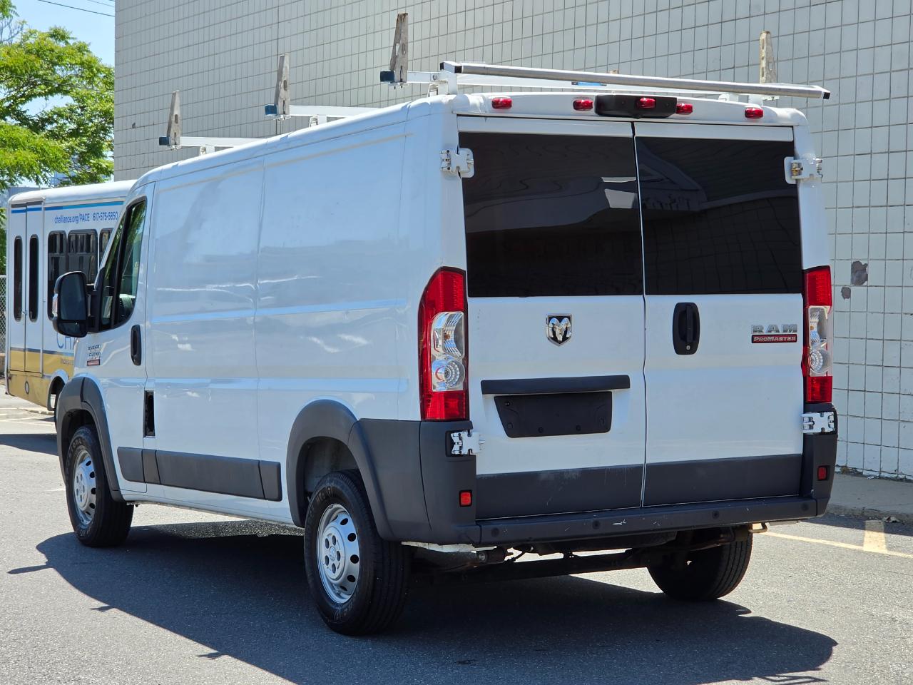 RAM ProMaster Cargo Van 1500 Low Roof 136" WB 2016