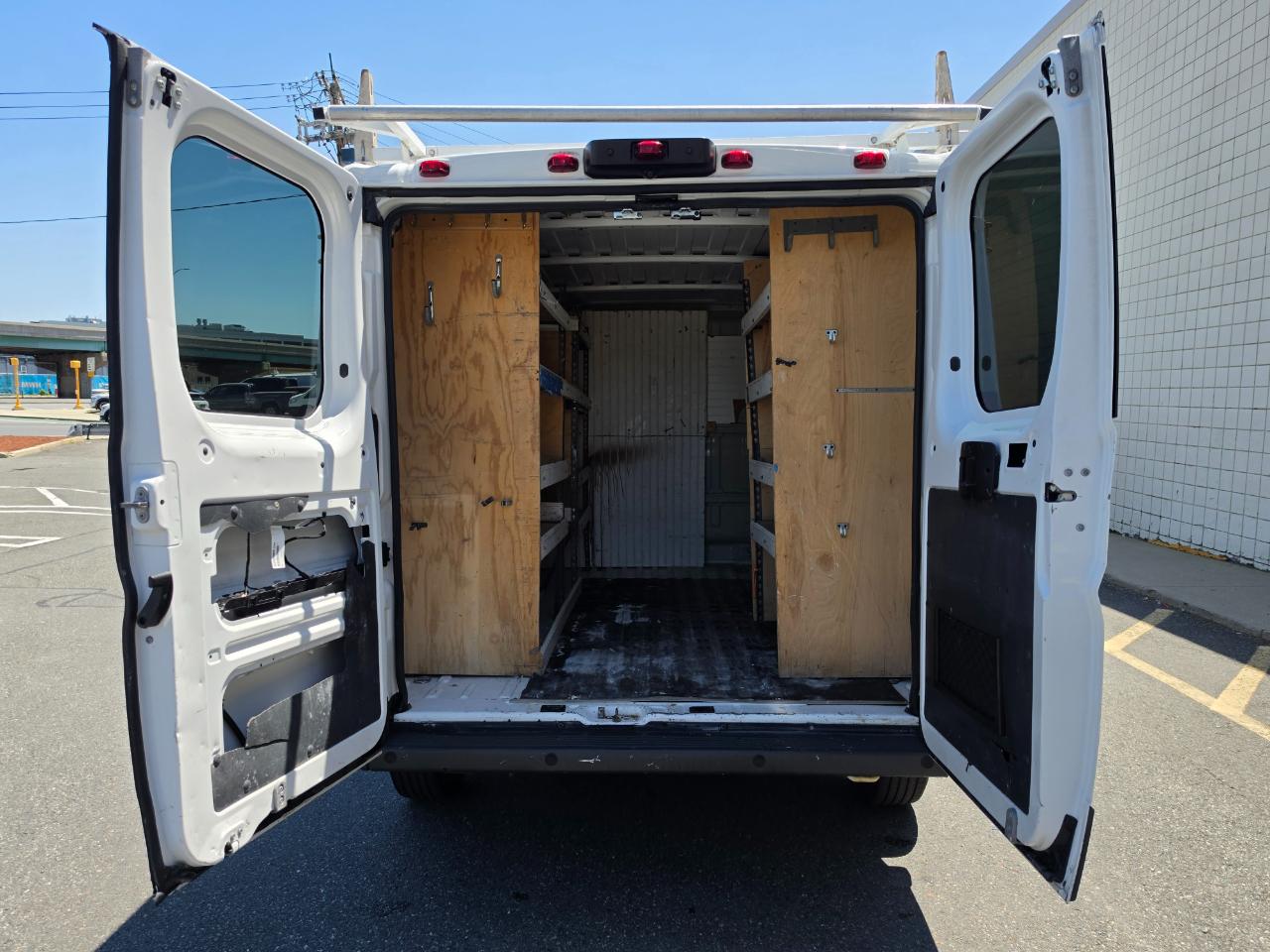 RAM ProMaster Cargo Van 1500 Low Roof 136" WB 2016