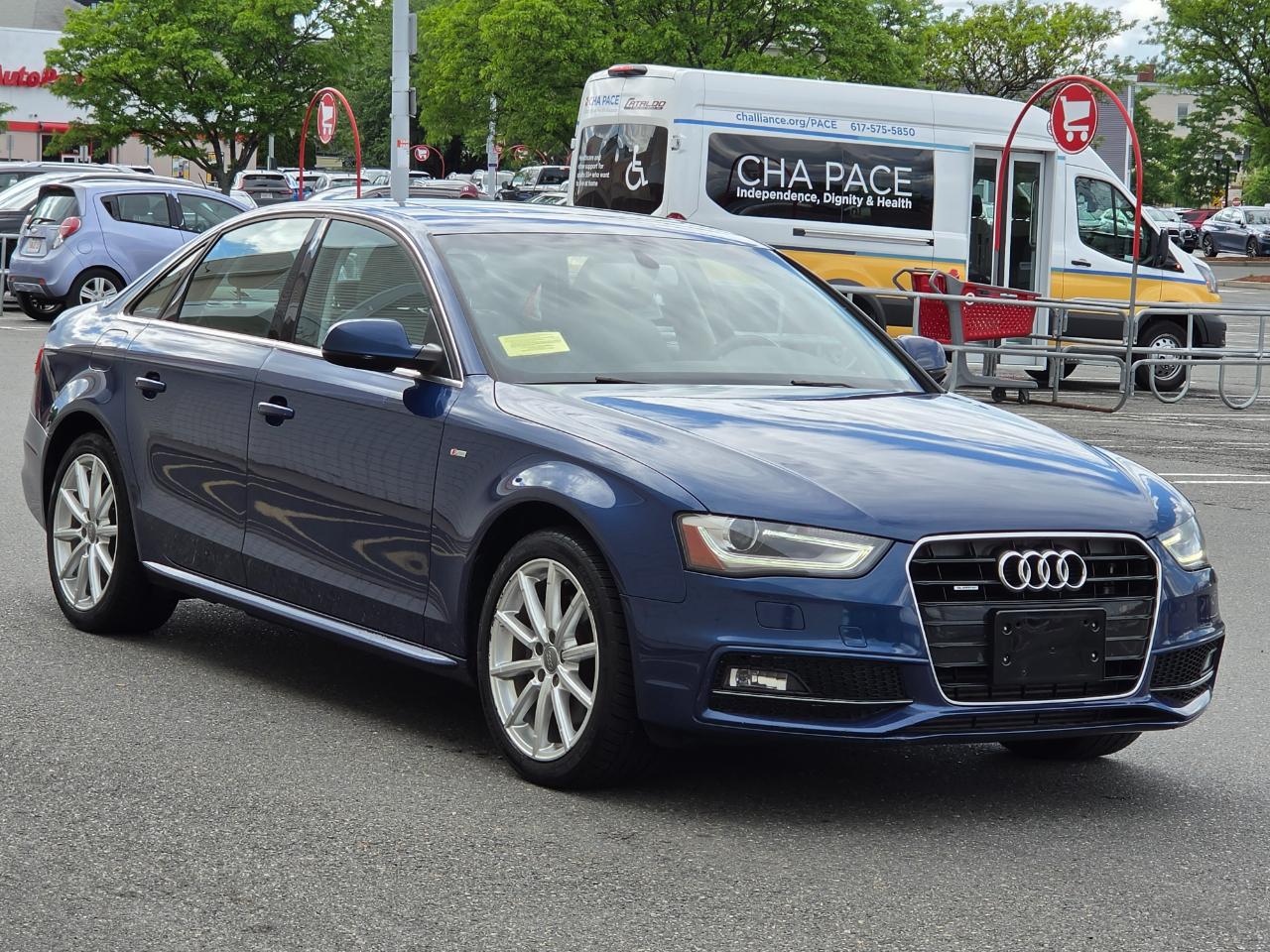 Audi A4 Auto quattro 2.0T Premium 2016