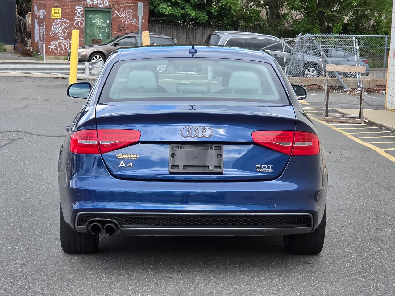 Audi A4 Auto quattro 2.0T Premium 2016
